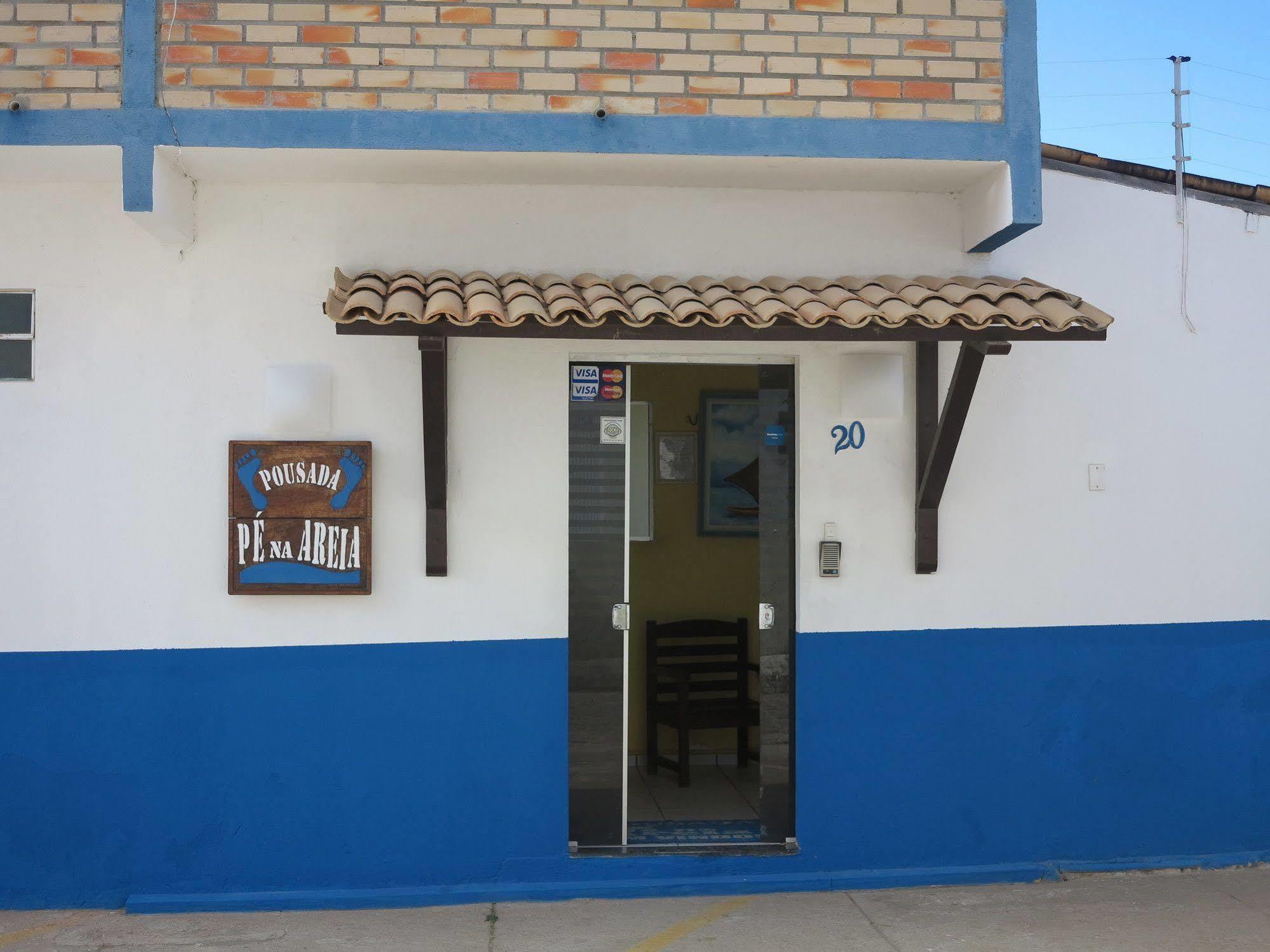Pé Na Areia 2*